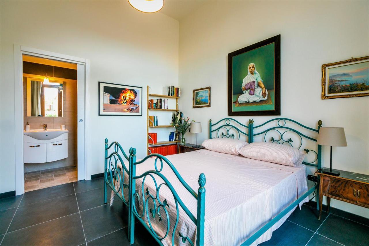 ホテル Casa Del Sole ナポリ エクステリア 写真